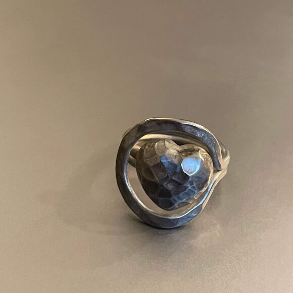 Hammered Heart Ring Silver Tone Size 8 Artsy Artisan Ethnic Love Relationship - Picture 5 of 12